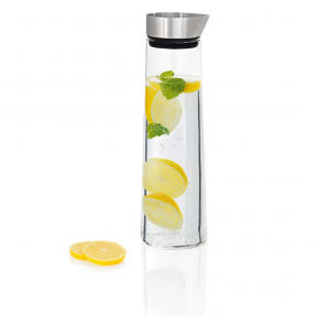 DesignApplause | Acqua cool carafe. Blomus.